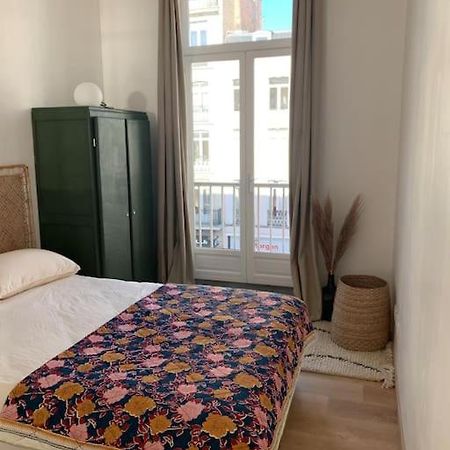 Appartement Centre Ville Avec Terrasse Lille Luaran gambar